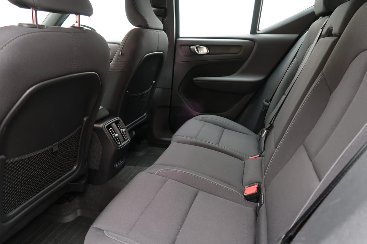 Volvo XC40 2023 - miniatyr 5