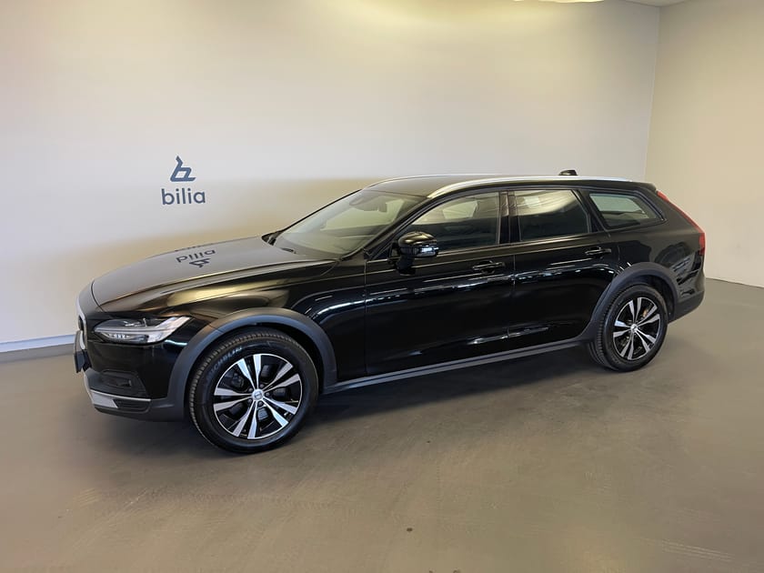 Bild 1 av Volvo V90 Cross Country B4 AWD Diesel Adv SE / Dragkrok / Harman Kardon / Navigation /