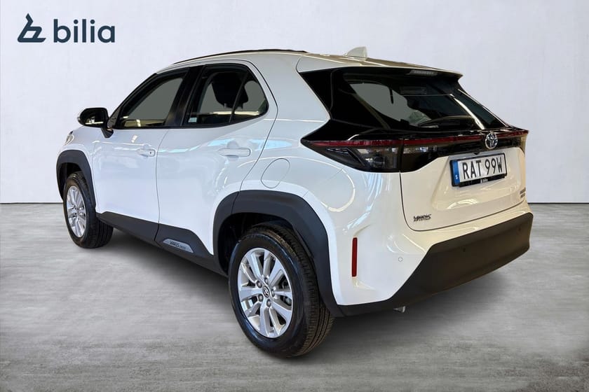 Bild 2 av Toyota Yaris Cross Hybrid AWD-i 1,5 ACTIVE P-SENSORER