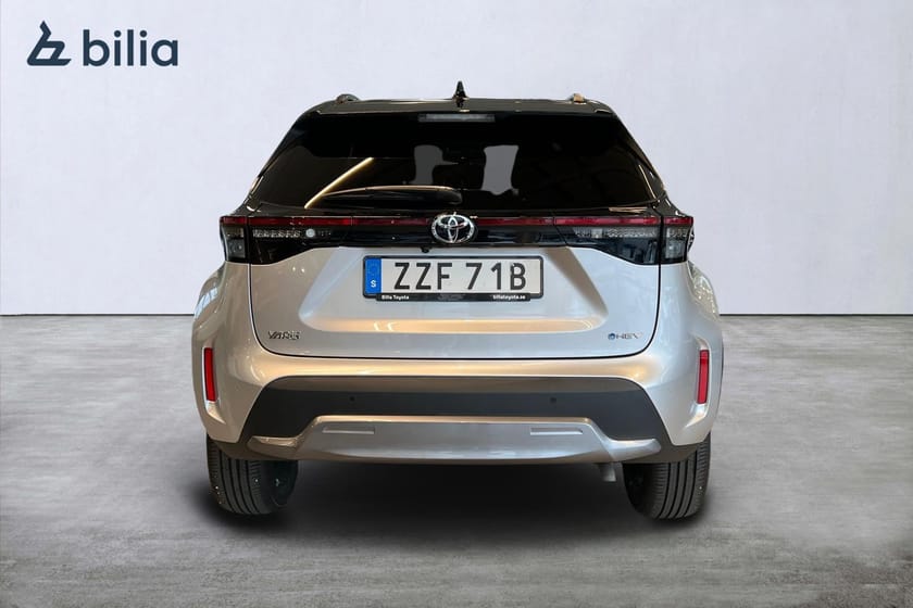 Bild 5 av Toyota Yaris Cross Hybrid 130 1,5 STYLE HUD, JBL, BITONE