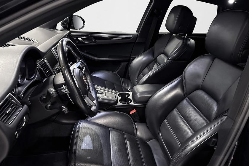 Bild 5 av Porsche Macan S Diesel 258HK BOSE BACKKAMERA VÄRMARE 18-VÄGSSTOLAR SV-SÅLD