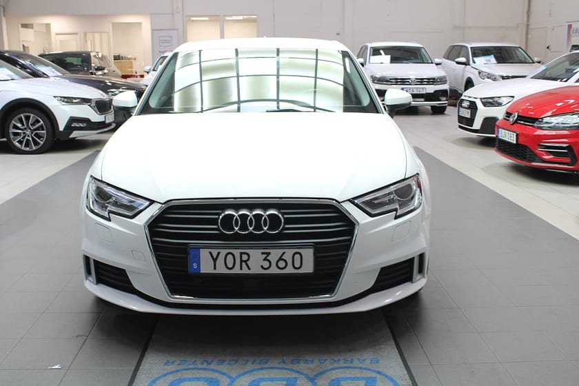 Bild 2 av Audi A3 Sportback 1.6 TDI Proline Sport PDC M-Värmare Euro 6