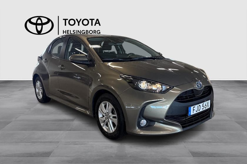 Bild 3 av Toyota Yaris Hybrid 1,5 5d Active med Komfortpaket