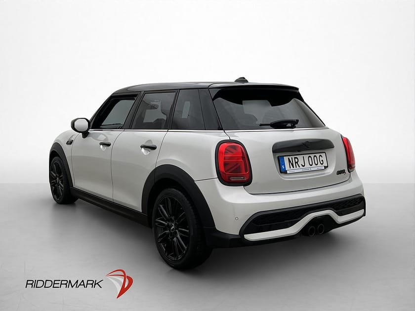 Bild 4 av MINI Cooper S 178hk  Läderklädsel Kamera P-sensor Bluetooth