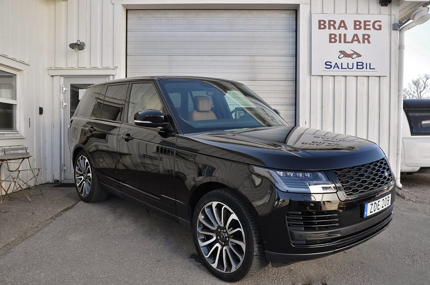 Bild 1 av Land Rover Range Rover P525 5.0 V8 Autobiography Pano HUD Meridian Drag AWD