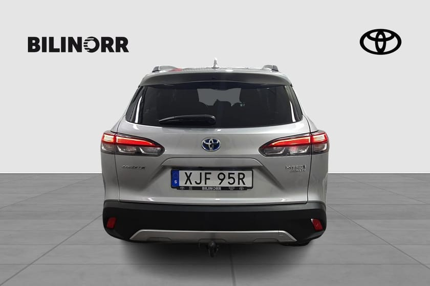 Bild 4 av Toyota Corolla Cross Hybrid AWD-i 2,0 STYLE DRAG V-HJUL