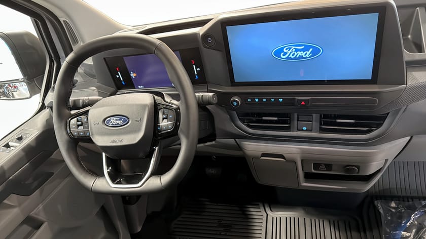 Bild 4 av Ford E-Transit Custom 320 E-CUSTOM V710 24.50 TREND SKÅP 320S 136 A RWD