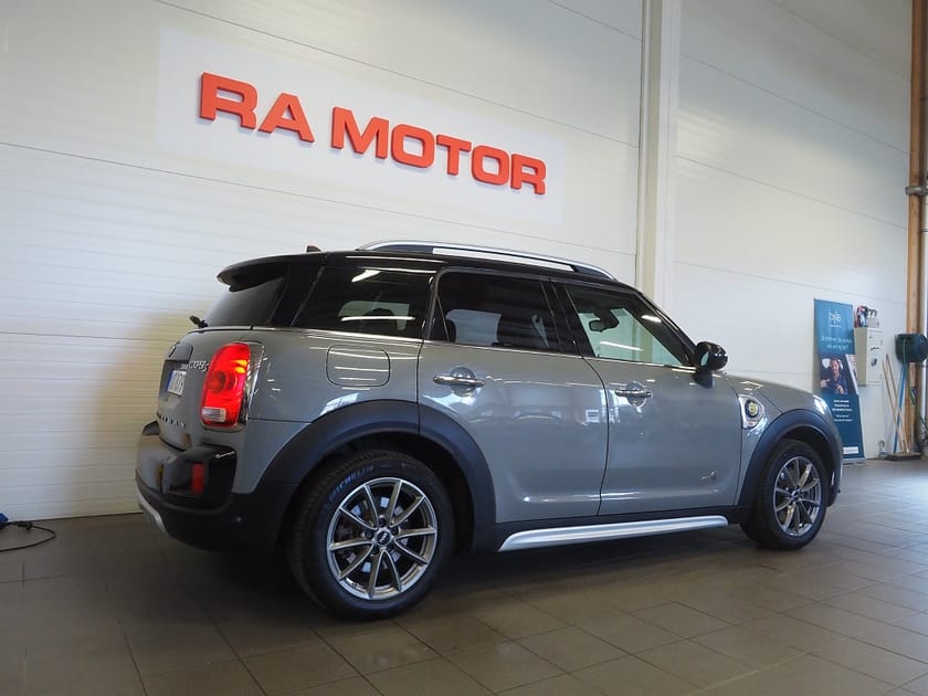 Bild 4 av MINI Countryman Cooper SE ALL4 Pepper | P-Sen | Bluetooth |