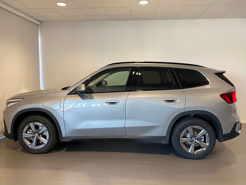 Bild 2 av BMW X1 xDrive25e 4,95% ränta Adaptiv Farthållare Drag
