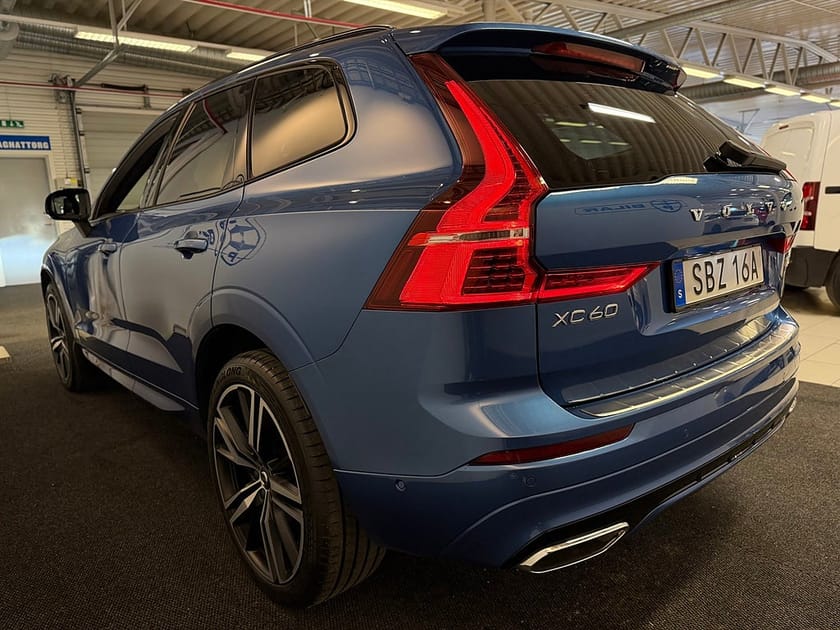 Bild 5 av Volvo XC60 T5 AWD R-Design 250hk | H/K-ljud | 360° | Minne | Vhjul