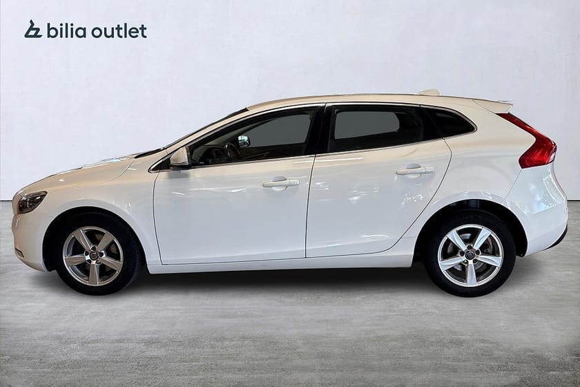Bild 5 av Volvo V40 D2 Your Momentum / 6600mil / Navi / Värmare / 2-brukare