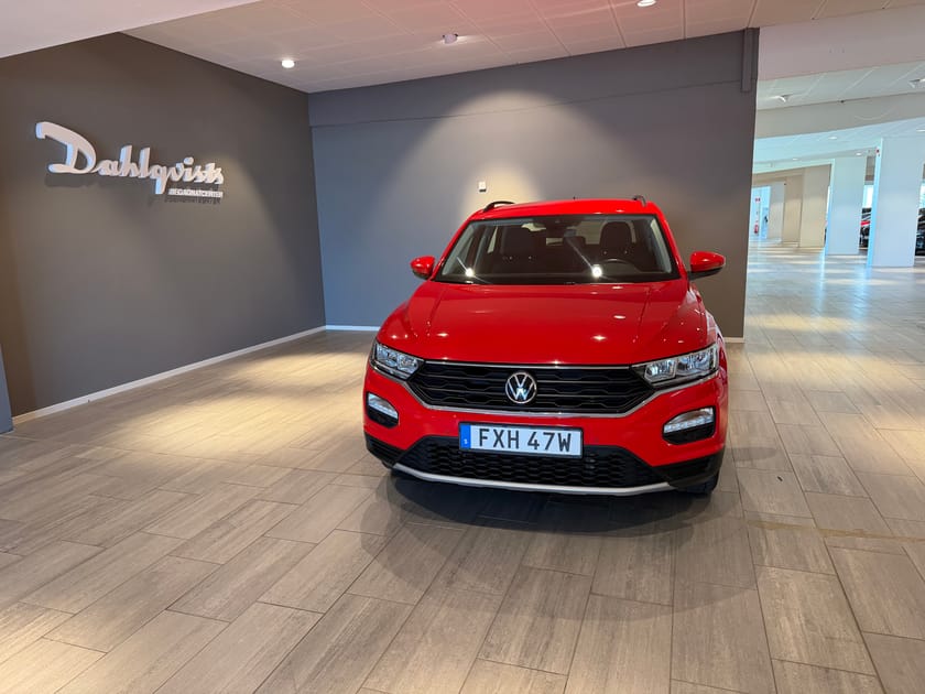 Bild 5 av Volkswagen T-Roc 1.0 TSI 110hk | Teknik pkt Navi B-Kamera