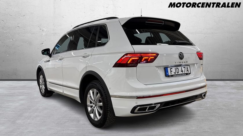 Bild 5 av Volkswagen Tiguan R-LINE 2.0TDI 200HK 4M/Drag/Backkamera/Värmare