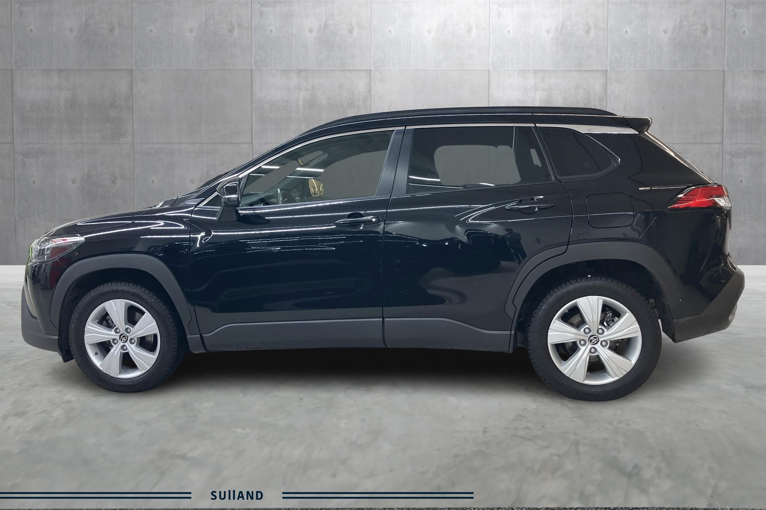 Thumnail bilde 1 av Toyota Corolla Cross Hybrid AWD-i