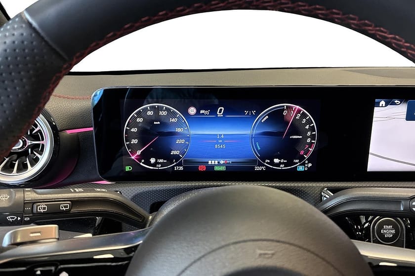Bild 5 av Mercedes-Benz CLA 250 e Shooting Brake CLA250 SB AMG Line Advanced plus | Dragkrok | Panorama | 360