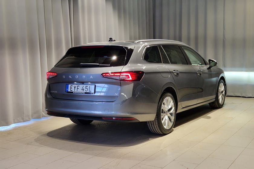 Bild 4 av Škoda Superb iV Combi SELECTION 1,5 TSI 204 HK 6 VXL DSG