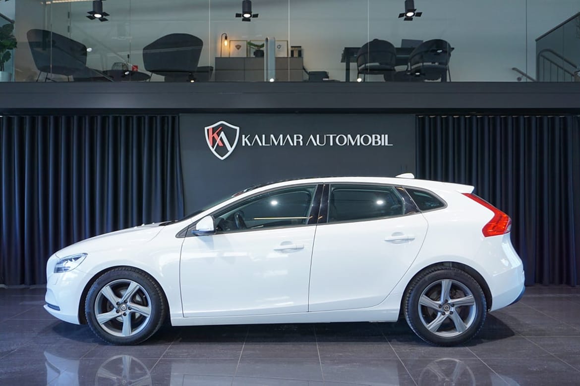 Volvo V40 2017 - miniatyr 3