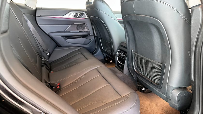 Bild 5 av BMW i4 eDrive40 Gran Coupé Rattvärme Dragkrok Park Assist