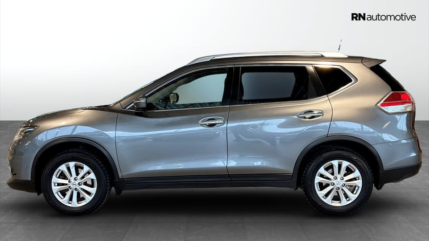 Bild 2 av Nissan X-Trail 7 Seats 7-sits / Tekna / Panoramatak / Dragk