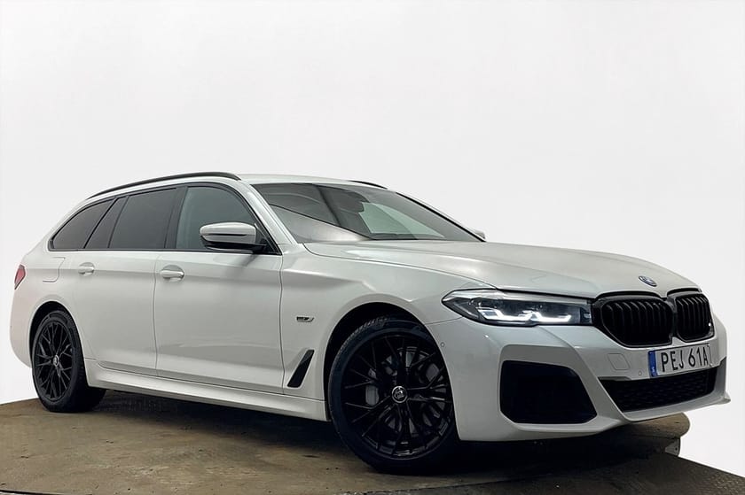 Bild 3 av BMW 530e Touring M Sport Drag Cockpit Nav Kamera Läder MOMS 292hk