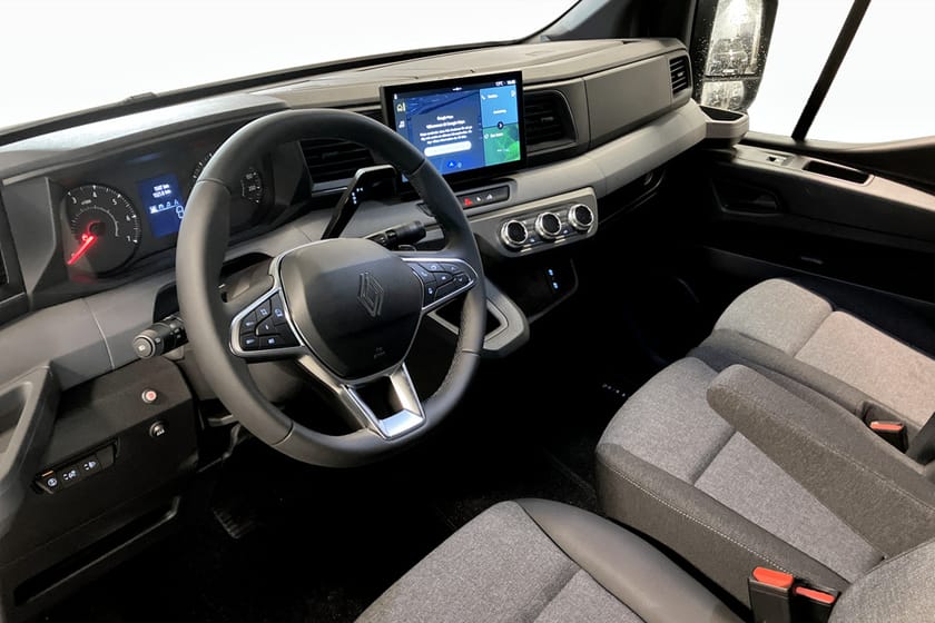 Bild 5 av Renault Master Nordic Line 150 L2H2 FWD automat.