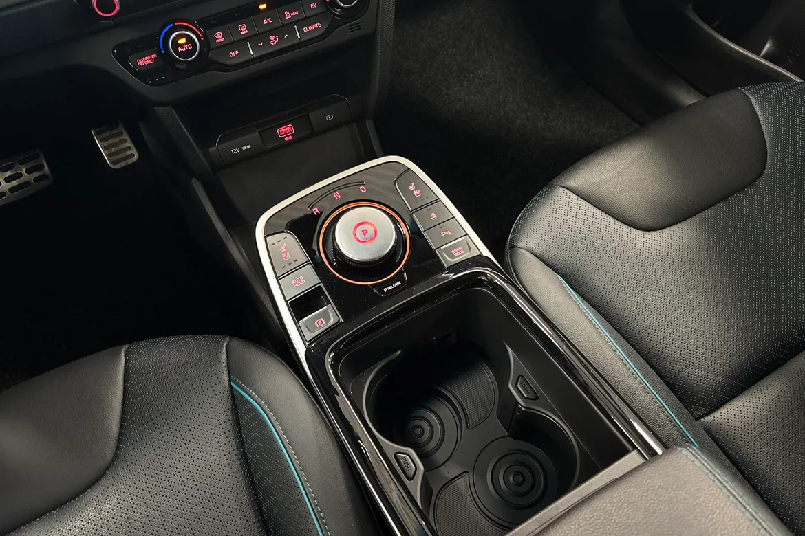 picture of a car