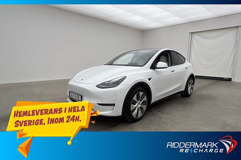 Bild 2 av Tesla Model Y Long Range AWD MOMS Dragkrok Ljus-Interiör