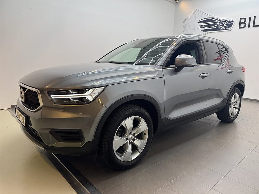 Bild 5 av Volvo XC40 D3 150hk Momentum Värmare/Krok/Kamrem bytt