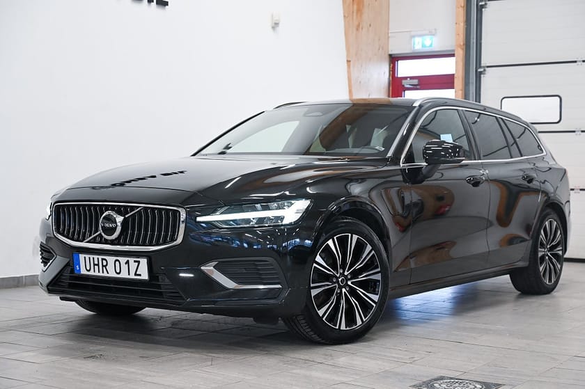 Bild 3 av Volvo V60 Recharge T6 AWD Core Drag 350hk