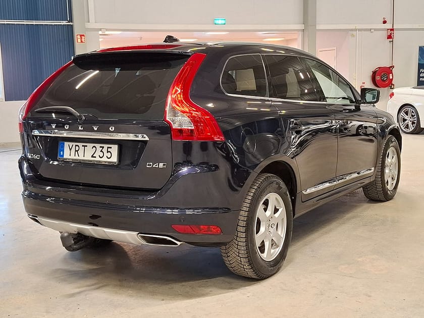 Bild 3 av Volvo XC60 D4 AWD Geartronic Classic, Summum V-hjul Drag