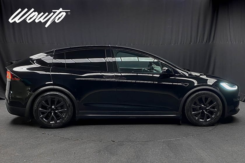 Bild 3 av Tesla Model X Plaid 1020HK 6-Sits /UAP /Yoke /Luft /Moms