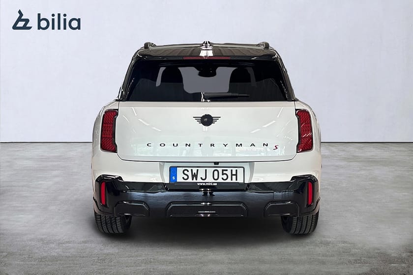 Bild 4 av MINI Countryman S ALL4 JCW /Panorama / Drag / Head-Up / Komfortöppning