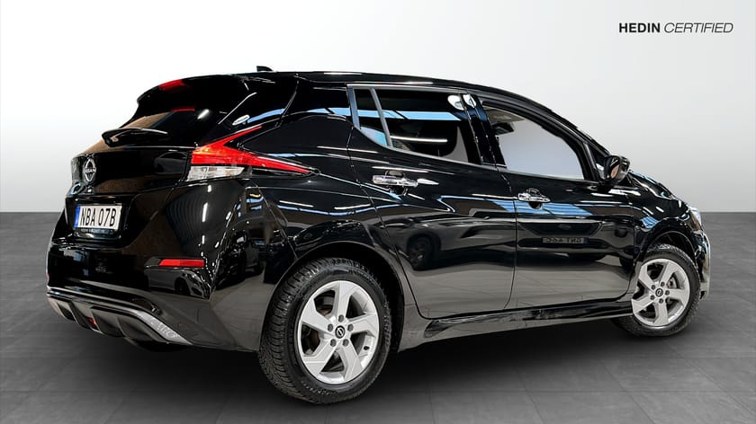 Bild 2 av Nissan Leaf N-Connecta 39 kWh / Leasing 3595kr / 360° kamera /