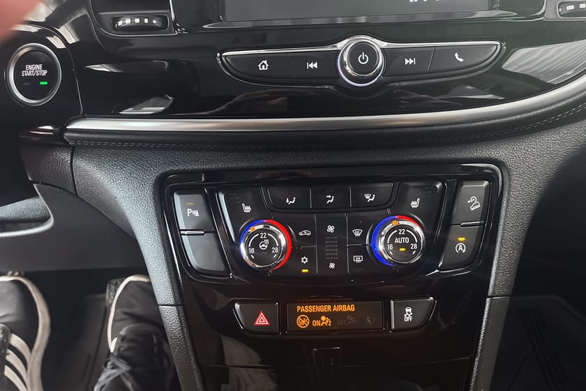 Bild 4 av Opel Mokka X Dynamic 4X4 Automat 152HK