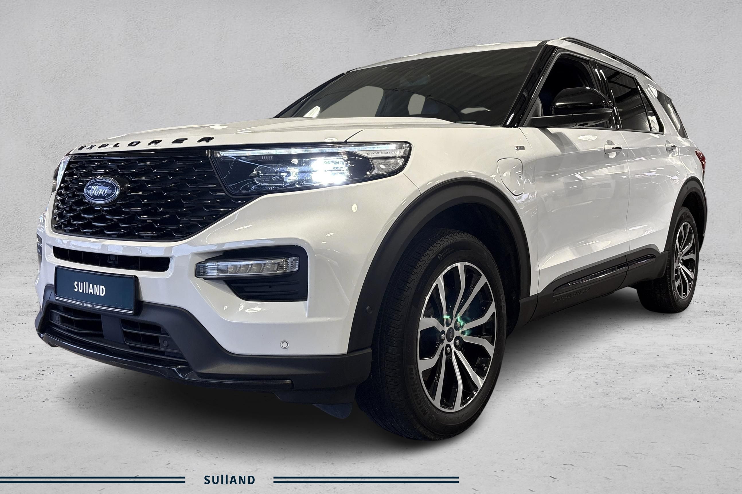 Ford Explorer Plug-In Hybrid