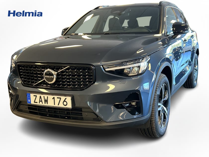Bild 1 av Volvo XC40 B3 FWD Bensin Plus Dark  Klimatpaket