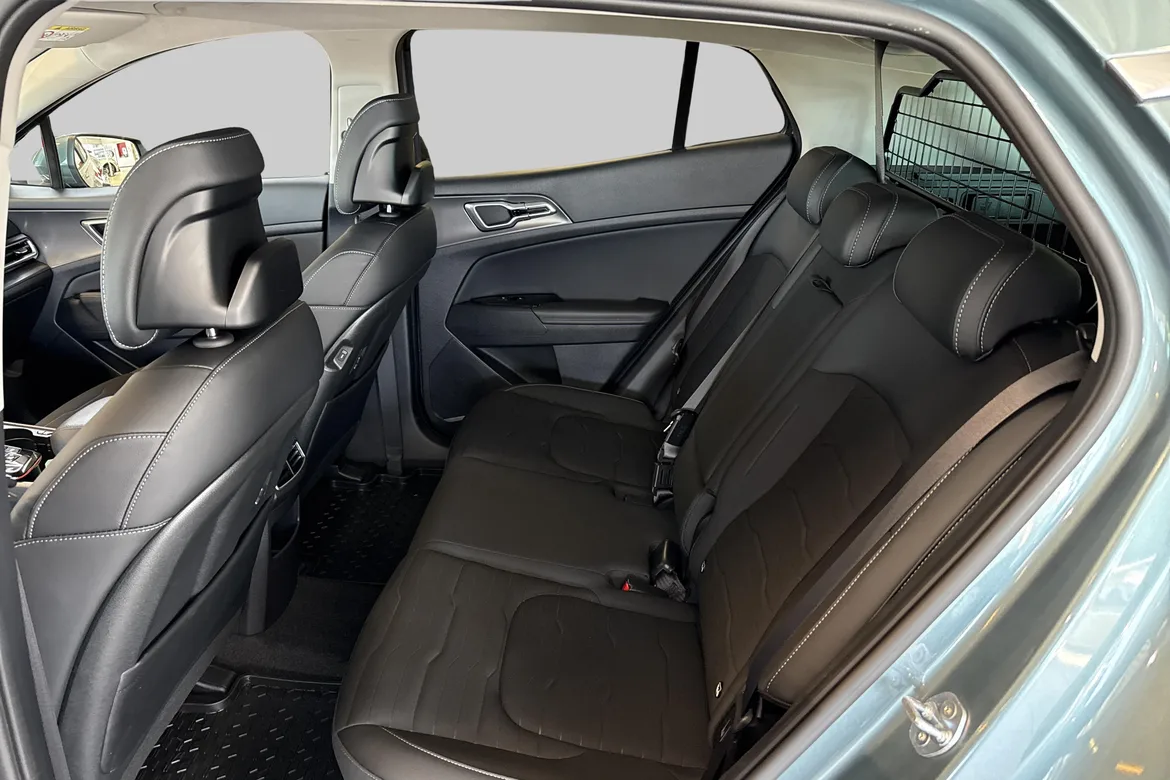 picture of a car