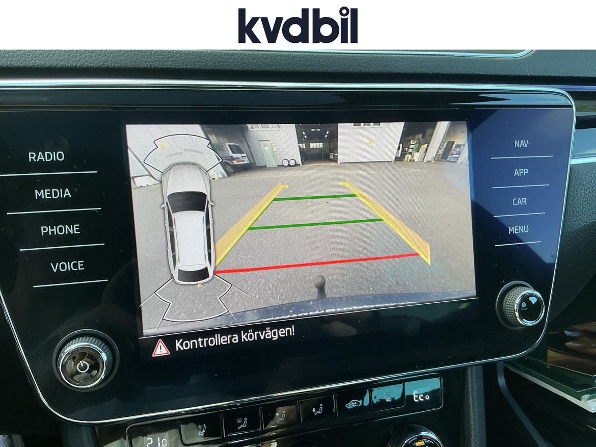 Škoda Superb iV Combi 1.4 TSI iV DSG Sekventiell, 218hk, 2020