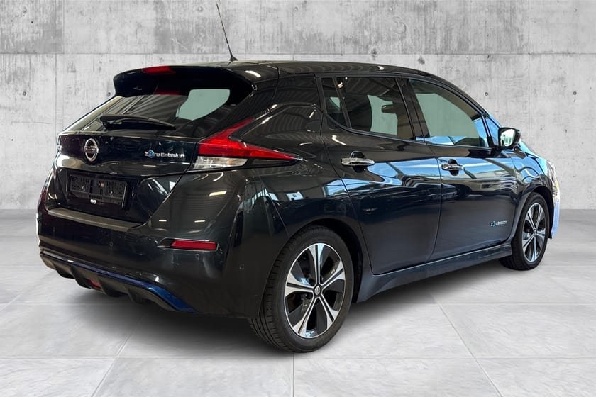 Bilde 5 av Nissan Leaf 40 kWh/360Kam/BOSE/Keyless/ACC/Navi++