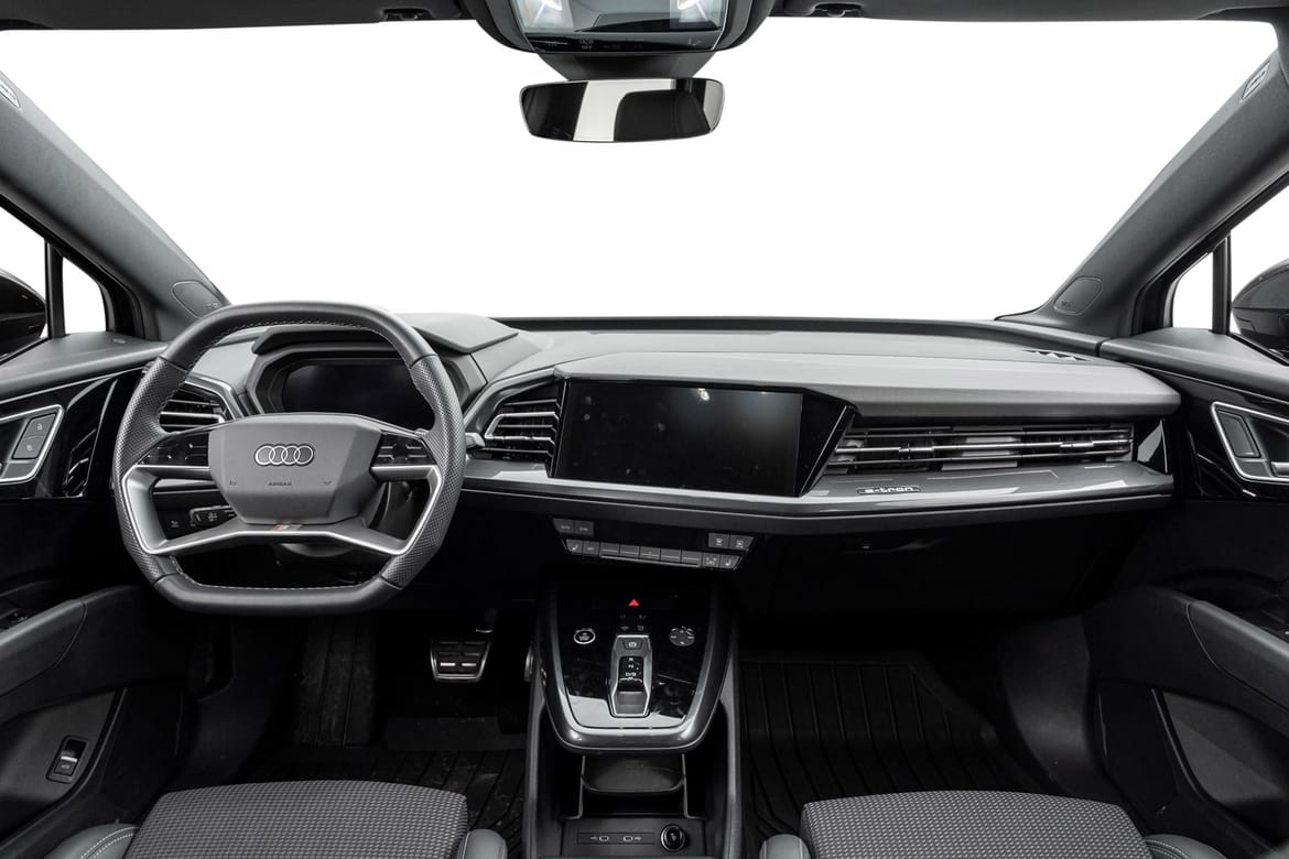 Audi Q4 45 e-tron quattro, 286hk, 2024