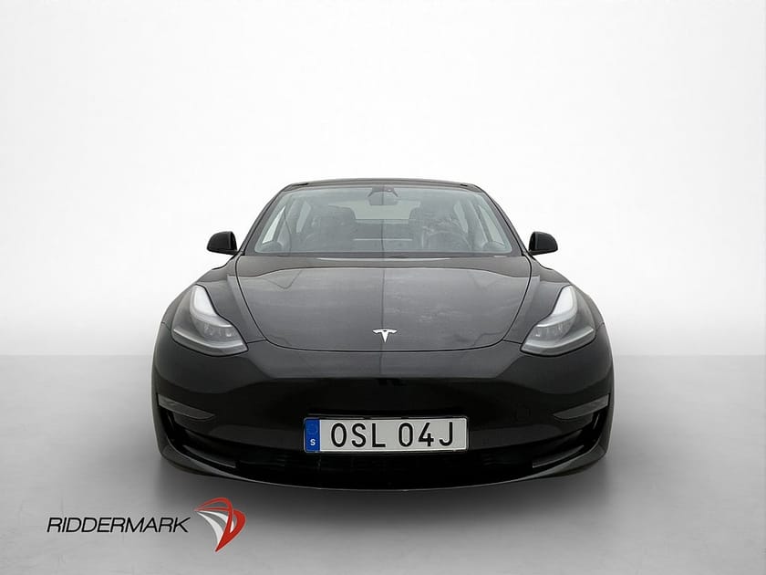 Bild 3 av Tesla Model 3 Long Range AWD Autopilot Svensksåld