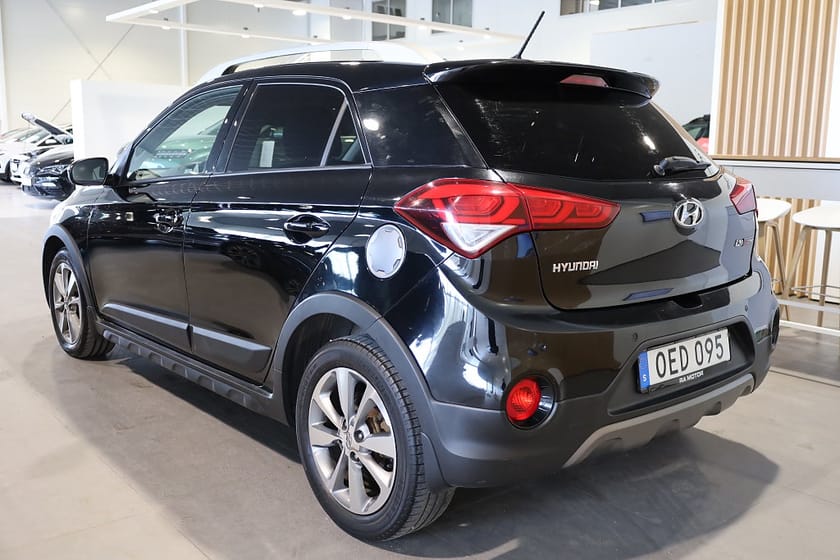 Bild 3 av Hyundai i20 Active 1.0 T-GDI blue Premium Bluetooth  PDC Rattvärme