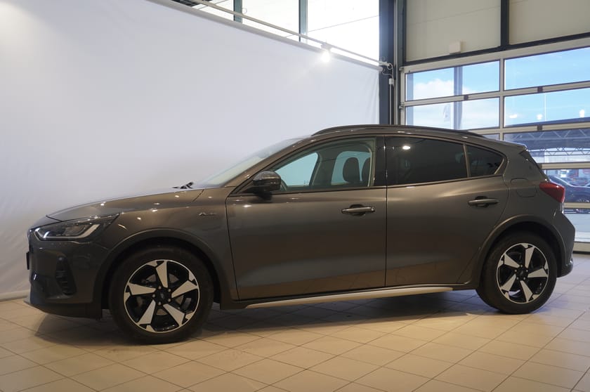 Bild 3 av Ford Focus Active 5dr 1.0T EcoBoost Edition