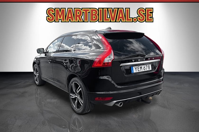Bild 4 av Volvo XC60 D4 AWD Auto R-Design Pano D-Värm B-Kamera Drag GPS Eu6