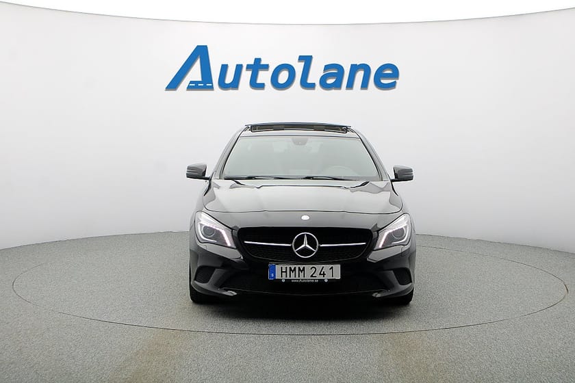 Bild 3 av Mercedes-Benz CLA 220 CDI Panorama, Backkamera, 18" Amg
