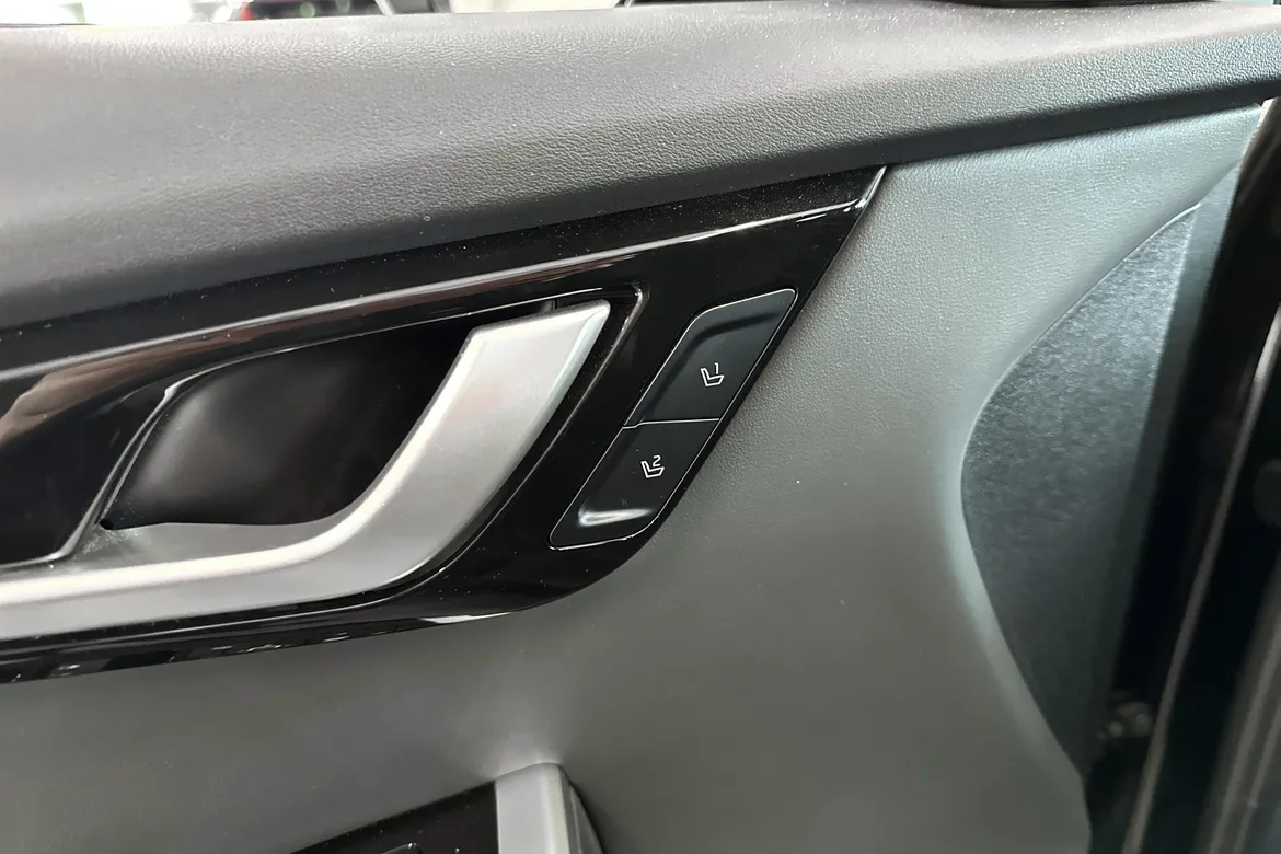 picture of a car