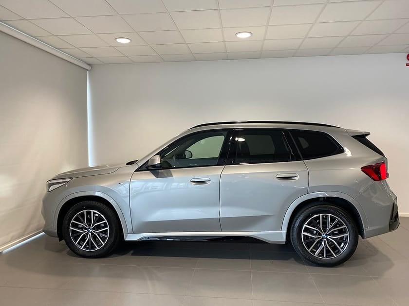Bild 2 av BMW X1 sDrive18i 4,95% ränta M-Sport Rattvärme Drag