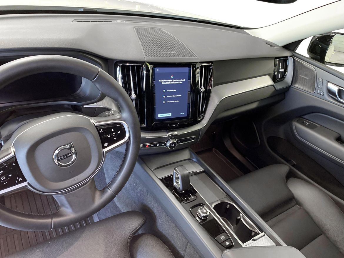 Volvo XC60 2025 - miniatyr 8