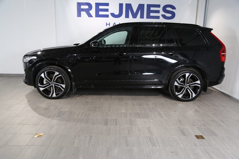Bild 3 av Volvo XC90 7 Säten T8 Ultra Dark Edition | Drag | Massage | B&W | Luftfjädring |