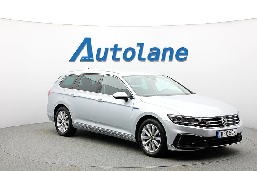 Bild 1 av Volkswagen Passat Sportscombi GTE SS 1.4 TSI Drag,GPS,Kamera,Värmare